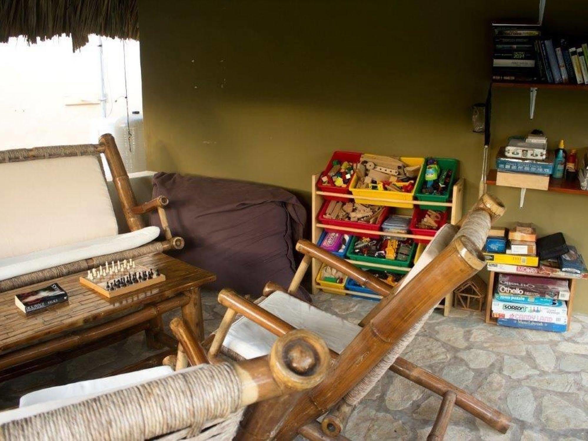 Slabdr Coliving, Once Surf Salvacion Vandrerhjem Cabarete Eksteriør bilde
